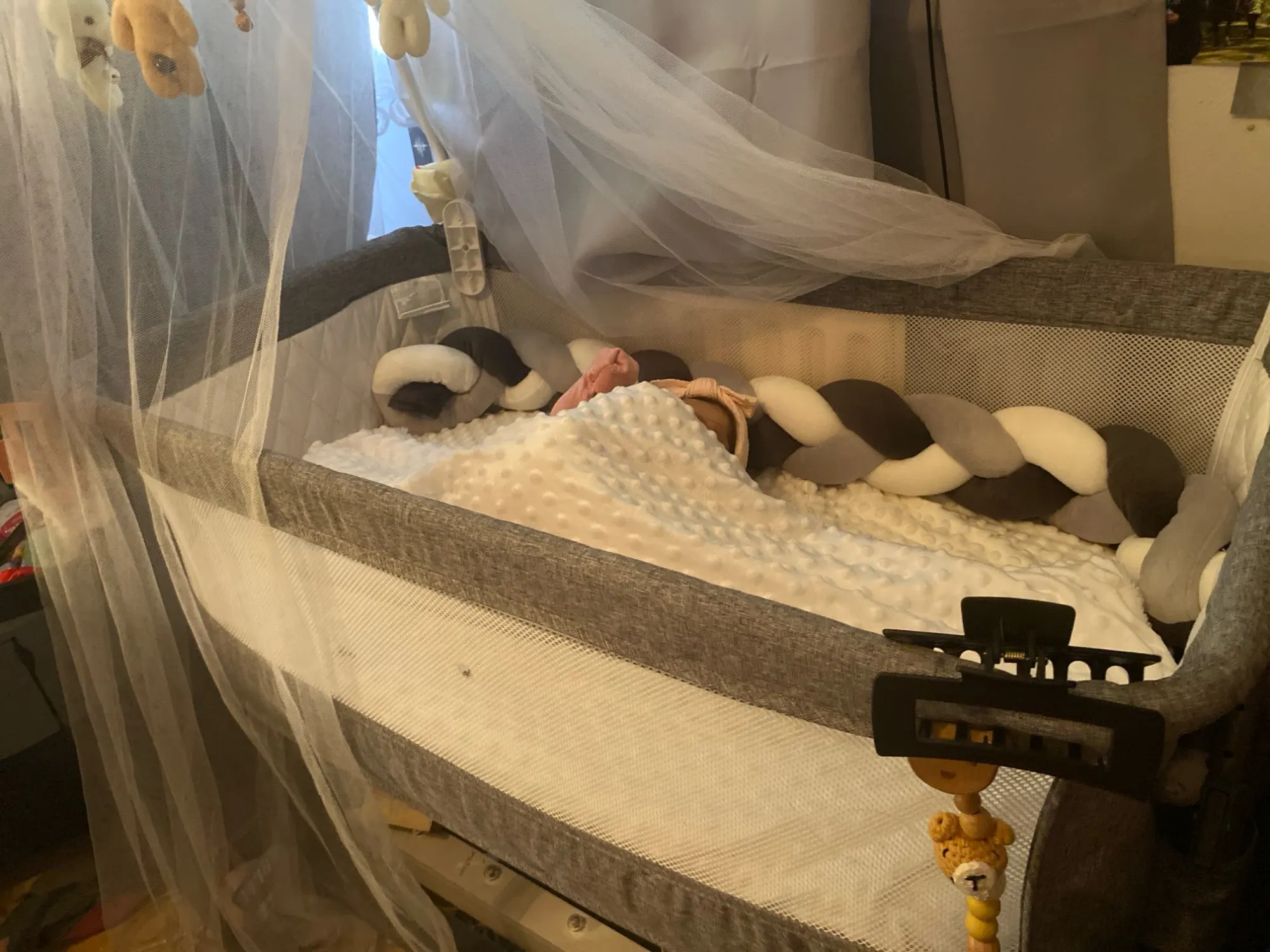 3 Shares Toddler Baby Bed Bumpers In The Crib Newborn 1M/2M/3M/4M Baby Crib Protector Bed Braid Knot Cushion for Infant Kids photo review