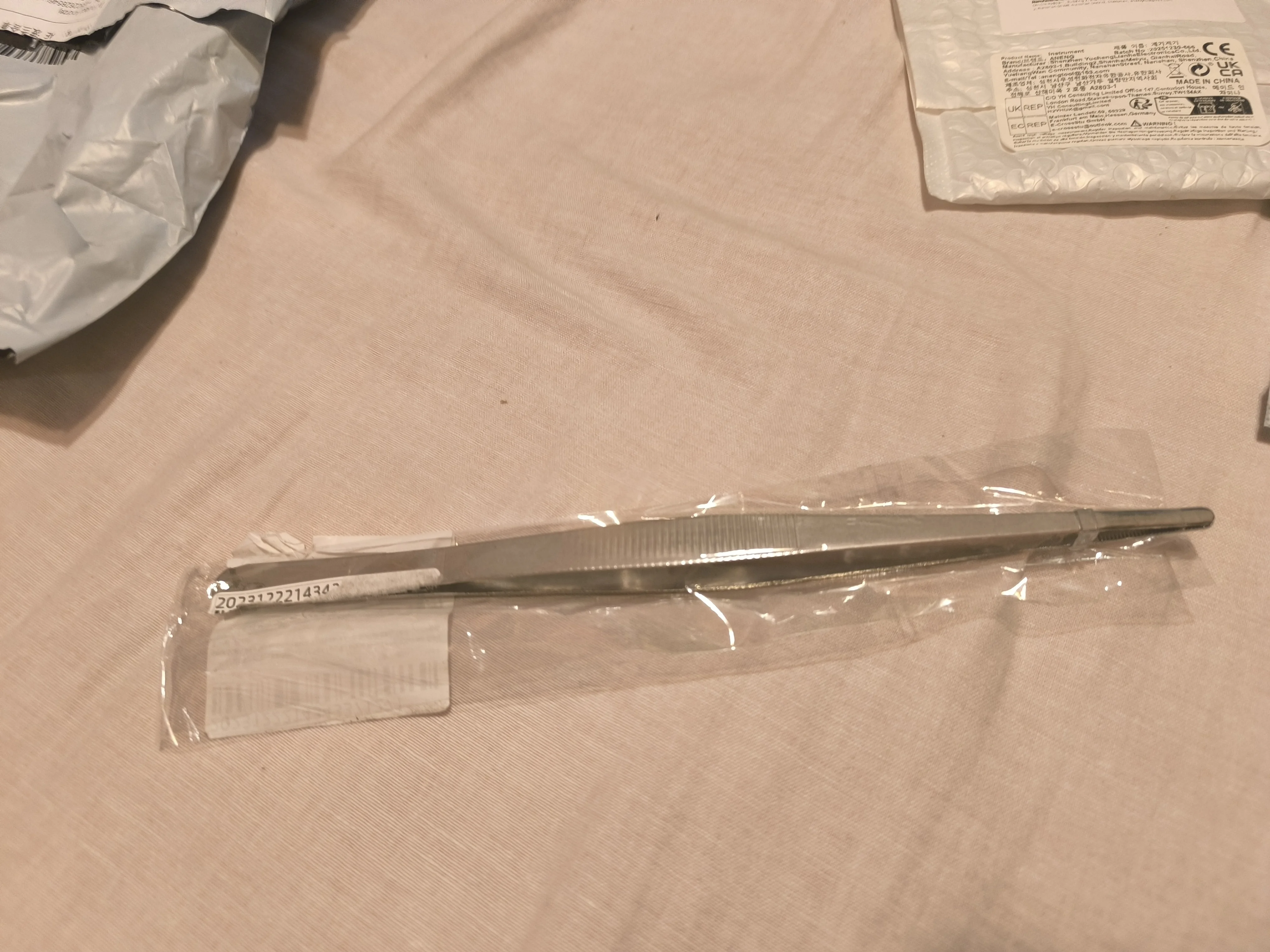 Multifunction Barbecue Tongs Food Tongs Food Clip Kitchen Gadgets photo review