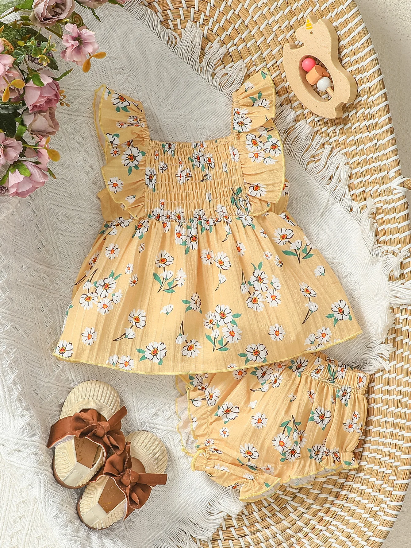 Baby Girls Cute Autumn Chrysanthemum printed sleeveless summer leisure two-piece set 1