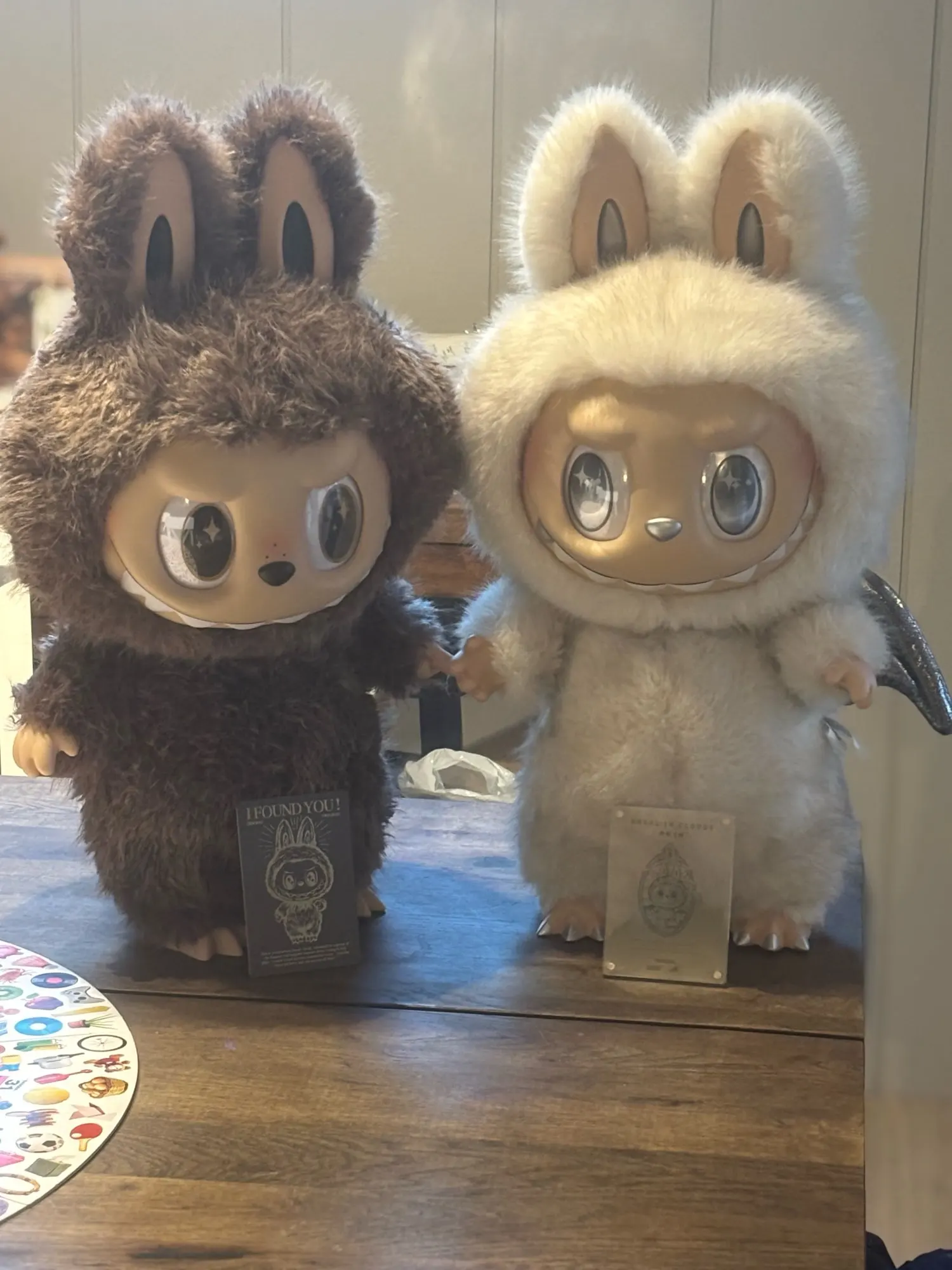 POP MART THE MONSTERS - ANGEL IN CLOUDS Vinyl Face Doll Limited