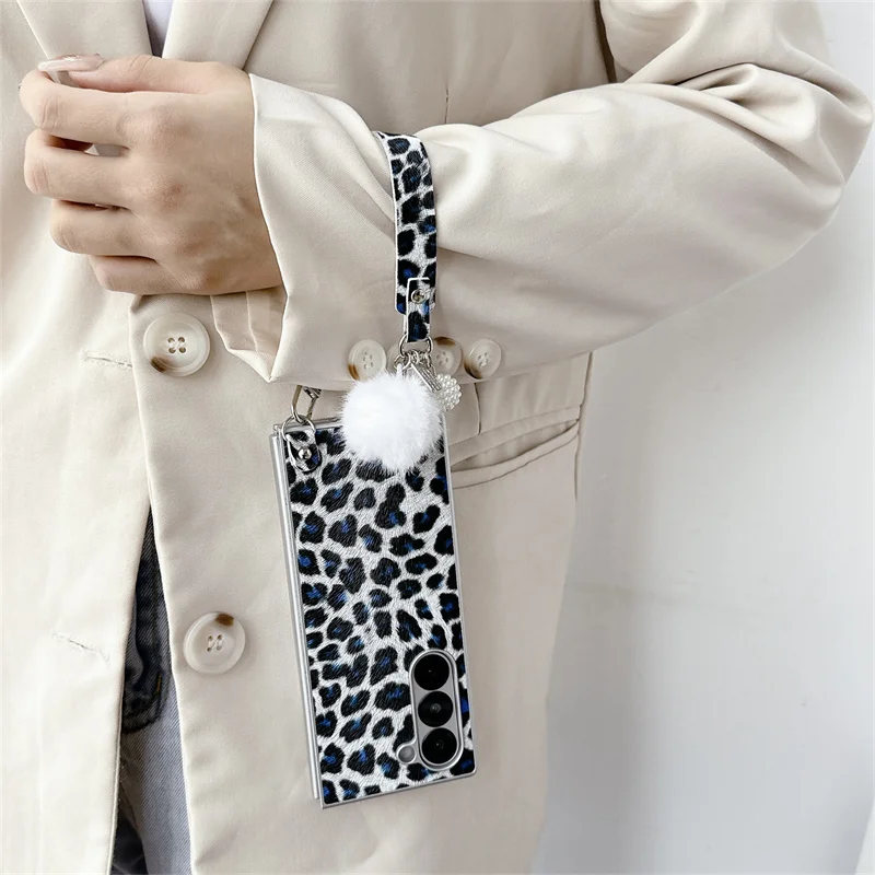 Fashion Leopard Print Folding Phone Case with Chain - Hard PC Cover