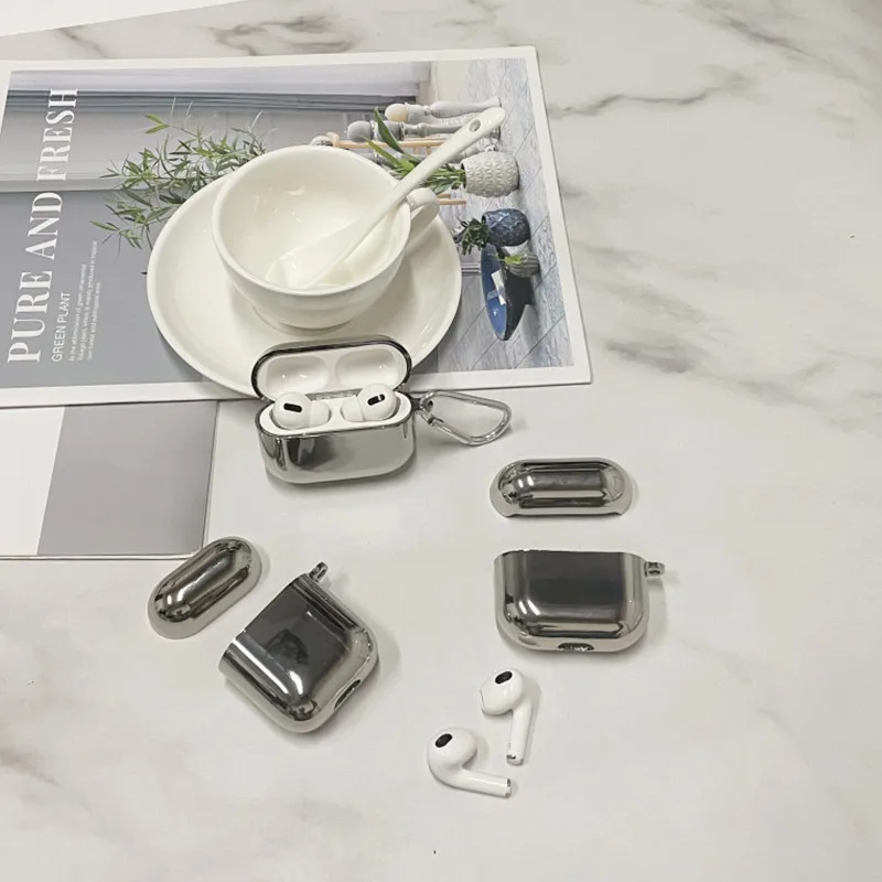 Silver Electroplate Earphone Case with Keychain and Protective TPU Cover