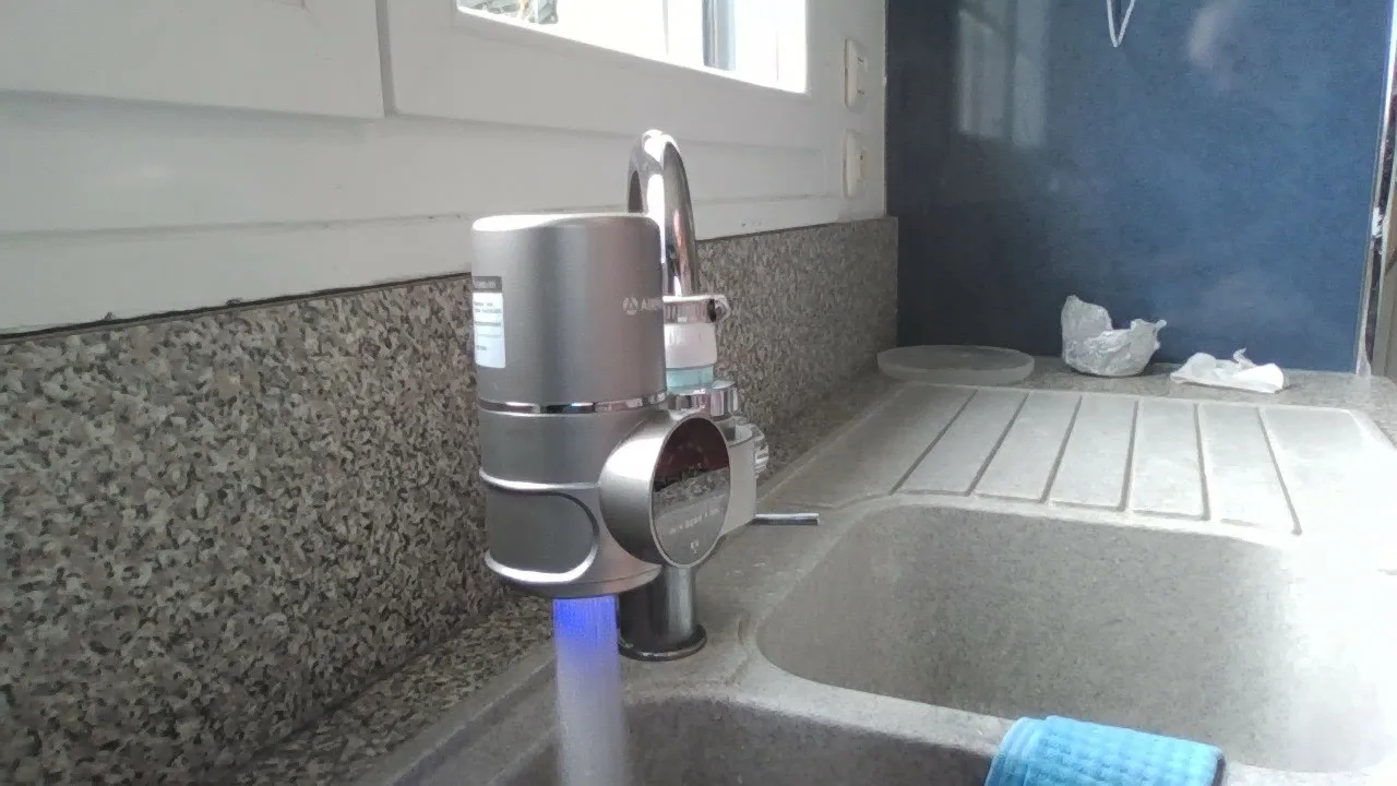 New Youpin Water-power Sterilization Faucet Water Purifier Ultraviolet Deep Sterilization 8-stage Fine Filtration Heating Faucet photo review