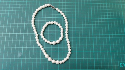 Simulated Pearls Jewelry Set photo review