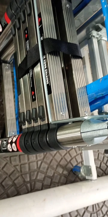 Heavy Duty Steel Telescopic Ladder 3.8m/5m A-Frame, 150kg Load Anti-Slip Stable w Stabilisers