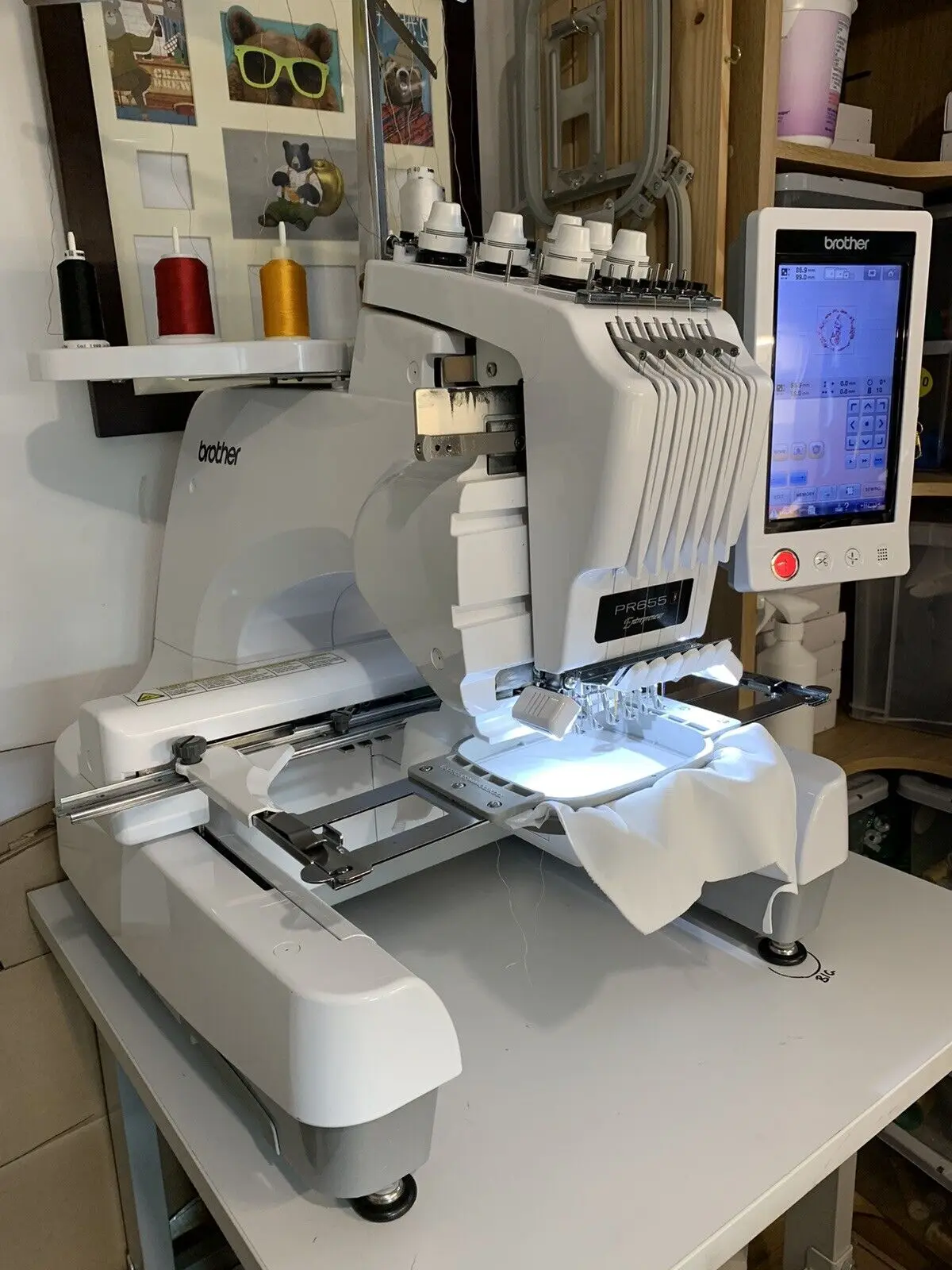 Authentic Pr1000e 10 Needle Industrial Embroidery Machine Computerized