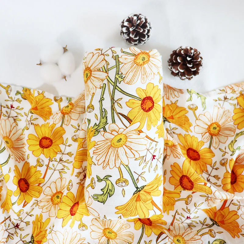 Newborn Bear Print Muslin Swaddle Blanket Baby Bamboo Cotton Muslin Blanket Wrap for Babies Muslin Diaper Cloths 120x120cm