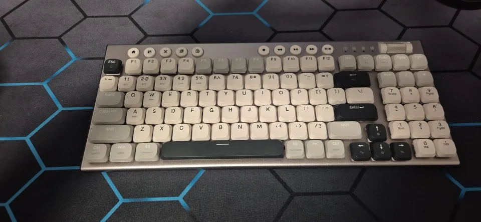 THUNDEROBOT K96 Wireless Mechanical Keyboard Low-profile