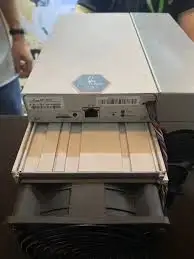 

A1 ограниченное предложение BITMAIN Antminer S21 Pro 234T BTC Miner-