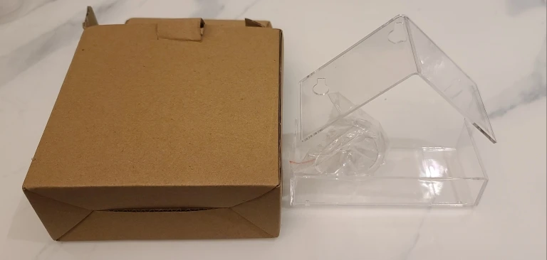 The Transparent Window Bird House