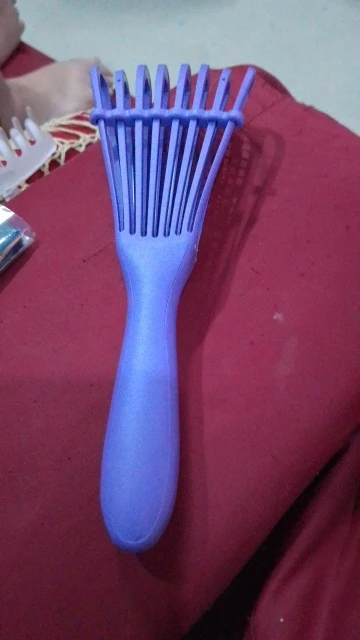 Escova Polvo Detangler para Cabelos Cacheados - Sortido - Desembarace com Facilidade e Realce a Beleza dos Seus Cachos photo review