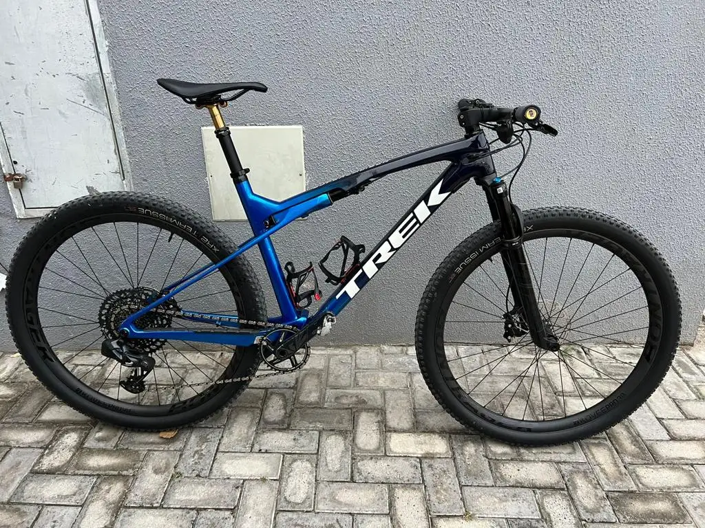 

Большая скидка, продажа 2022 TREK Supercaliber 9,8 GX