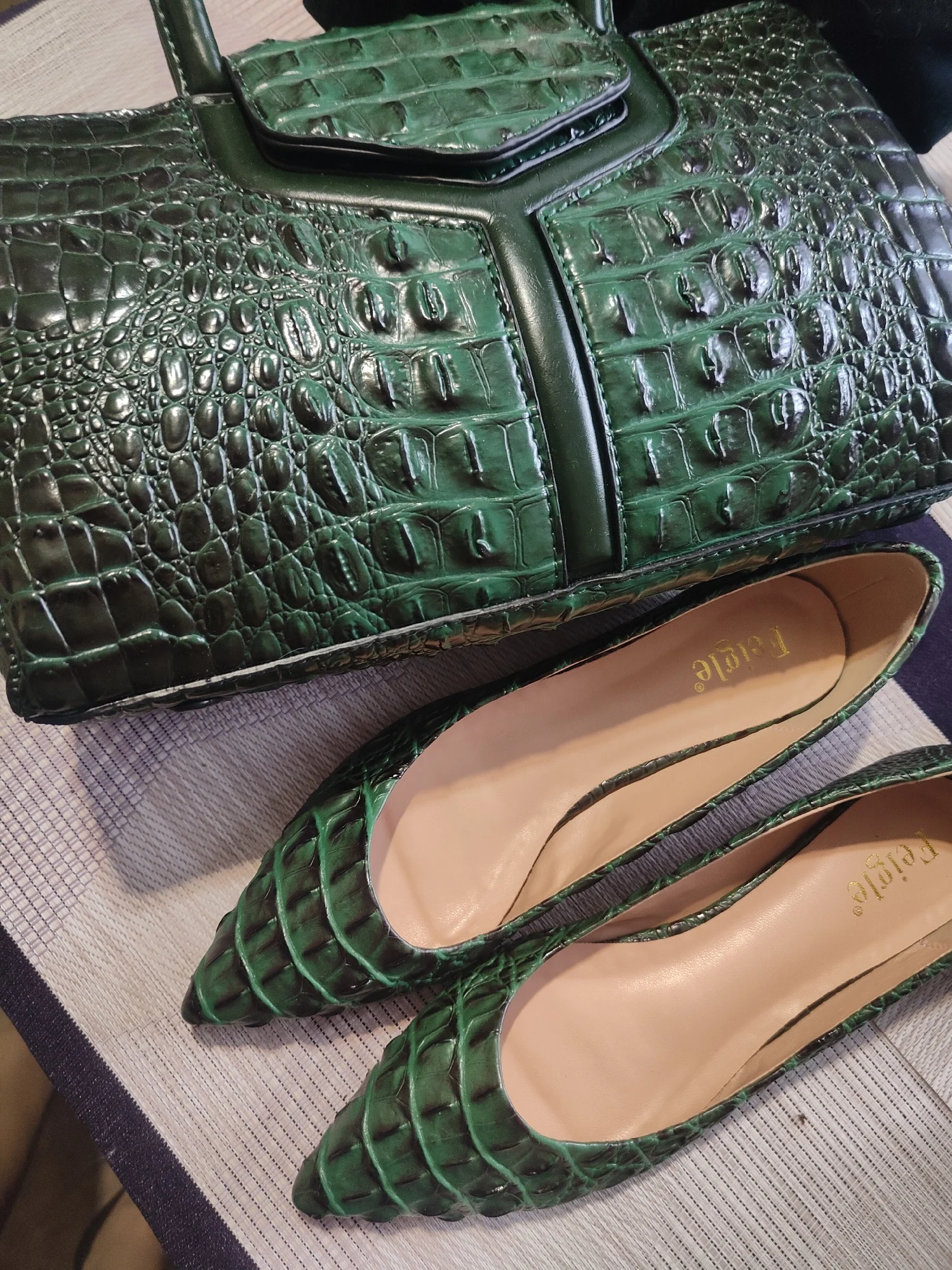 New Leather Women Messenger Bag photo review