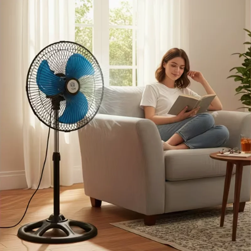 Ventilador vertical de 18 pulgadas, con rejilla de plástico, base elevada y altura ajustable, tres niveles de velocidad de ventilación, y función de rotación izquierda-derecha para una distribución uniforme del aire.