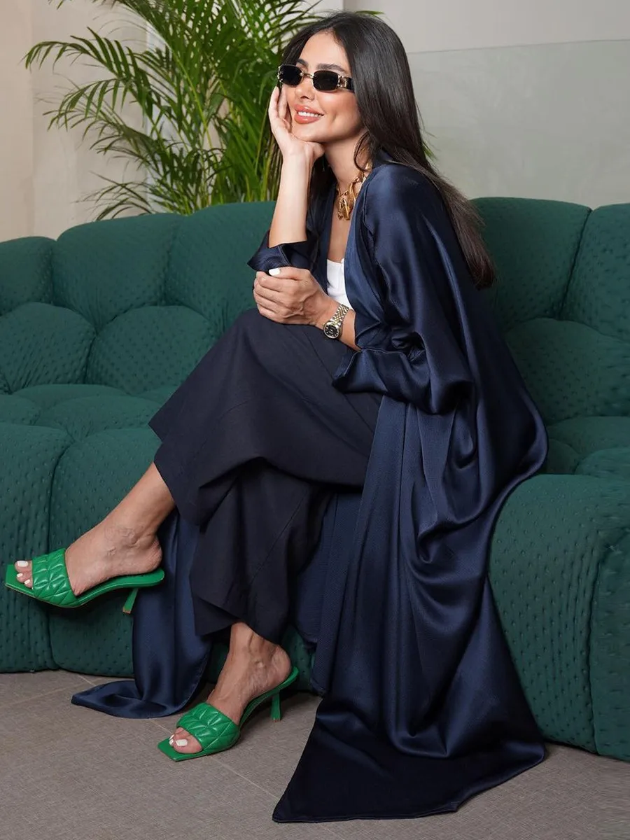 

Muslim Dubai Abayas For Womens Casual Ramadan Loose Robe Caftan Grande Taille Femme Kimono Cardigan Luxe Satin Soft Long Dresses