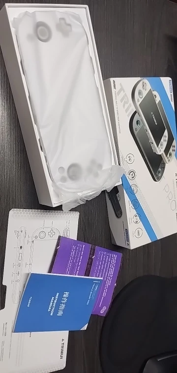 Retroid Pocket 5 Handheld Game Console photo review