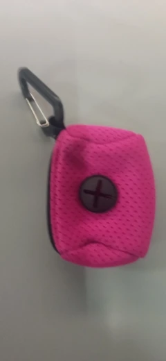 Dispensador Rosa de Bolsas Para Desechos de Perro