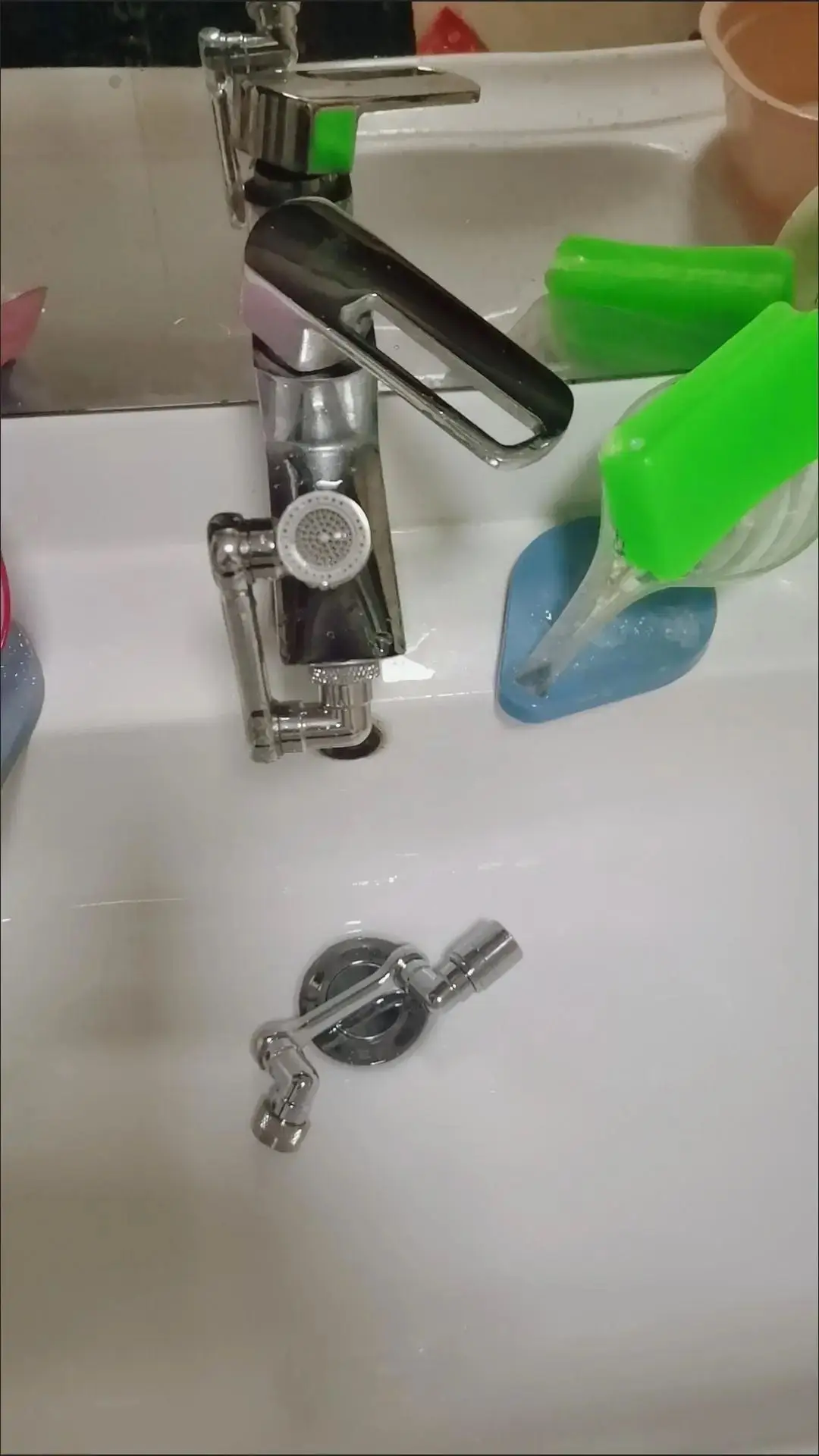 Attachment image review on Androf Faucet Adapter