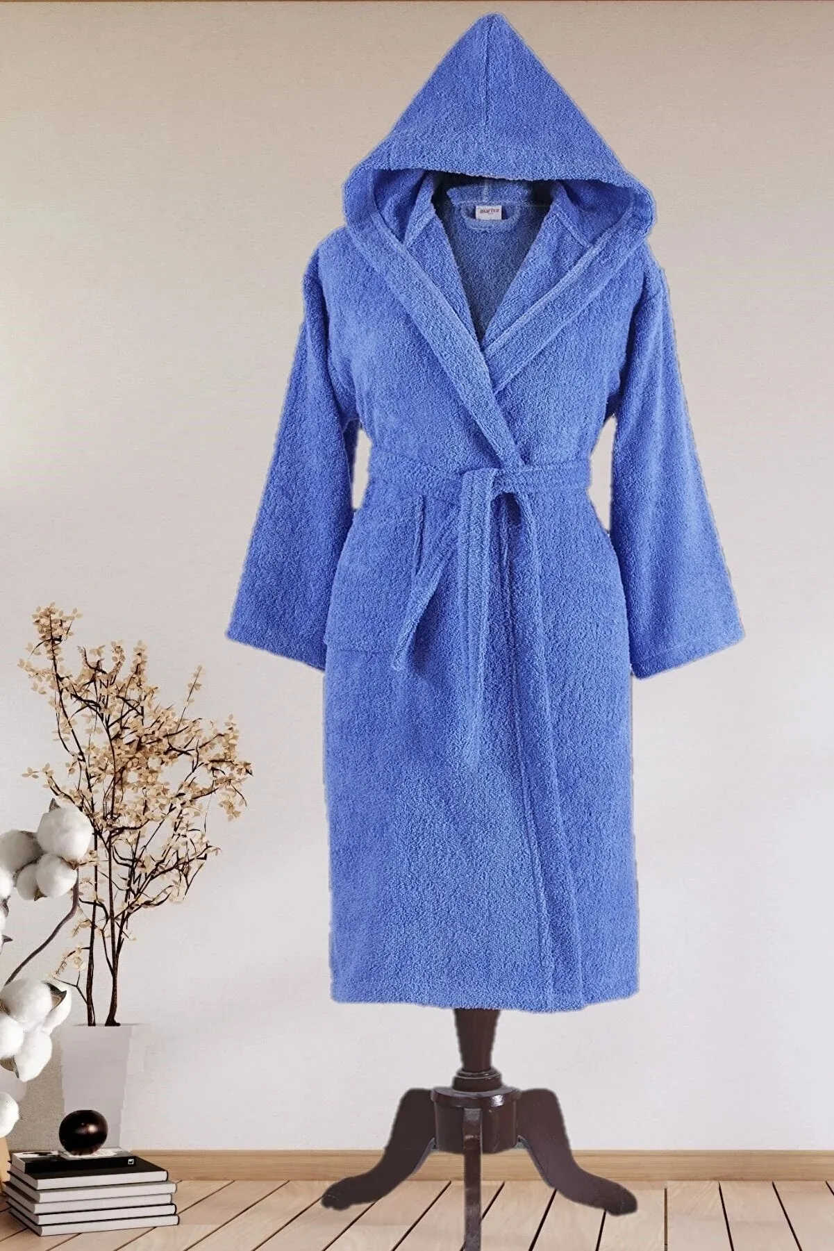 

Hooded Bathrobe Set Enjoy Luxurious Comfort. Our Product is Produced From 100% Cotton Yarn.