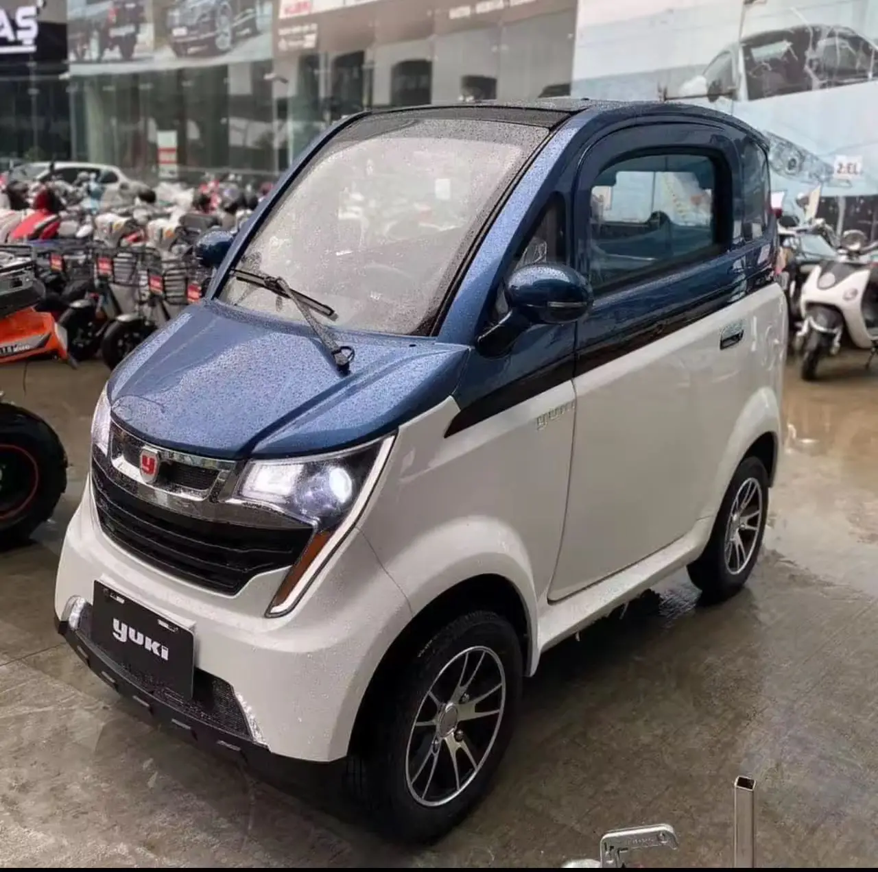 SİZİN İÇİN! 2024 Yuki Hector Elektrikli Araba 2.0 Yetişkin Elektrikli 4 Tekerlekli Ulaşım Scooterı Akülü Araba