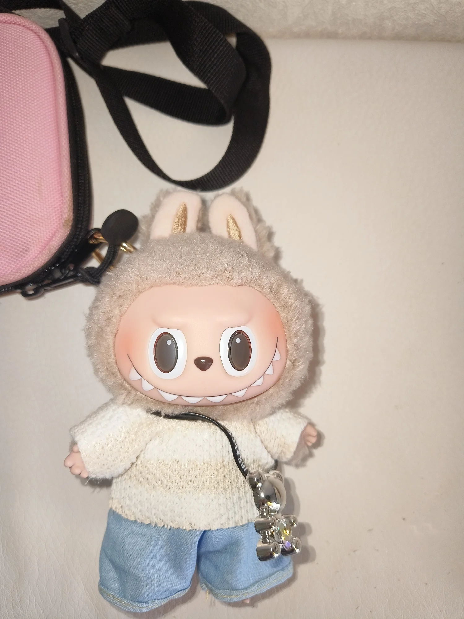 Labubu V1/V2 Doll Clothes: Strap Pants & Skirt Overalls Set with Accessories photo review