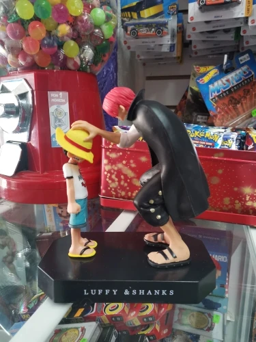 Figurina One Piece Luffy & Shanks El Comienzo photo review