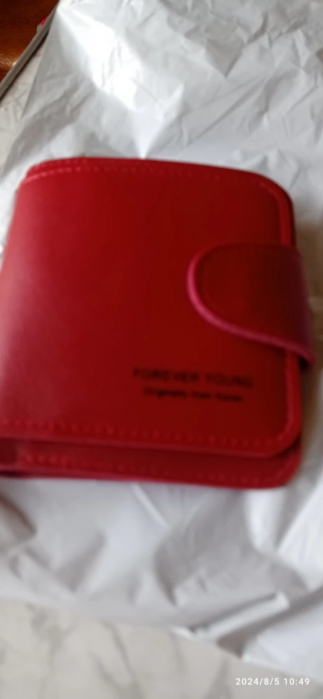 Small Luxury Leather Wallet with Zipper and Hasp photo review