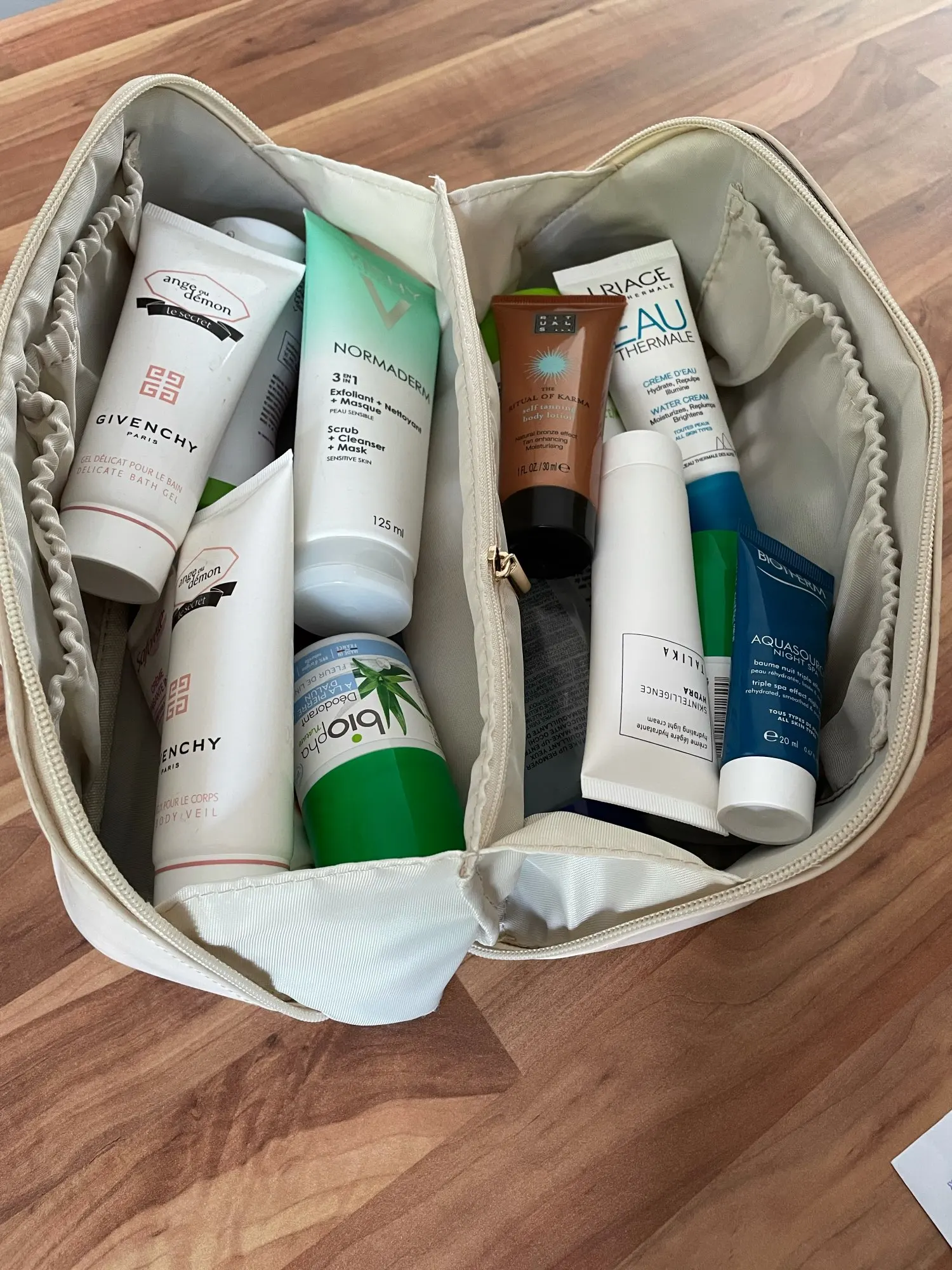 Travel Cosmetic Bag