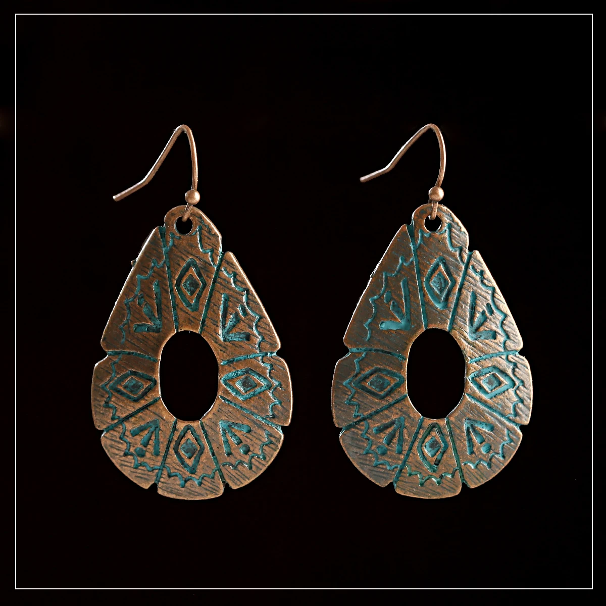 Orecchini pendenti con gancio per l'orecchio grande della Boemia vintage per le donne Orecchini pendenti rotondi etnici con ala a foglia geometrica e fiore Gioielli antichi  36