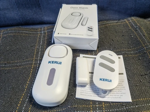 KERUI 120DB Безжичен сензор за врата/прозорец с Аларма и LED светлина photo review