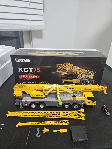 1:50 Scale Diecast Construction Machinery XCMG XCT 75 Tons Truck