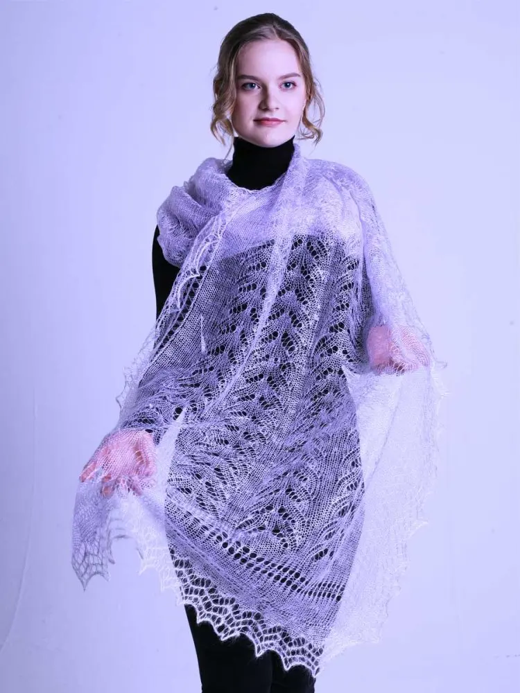 Рисунок 2 - Платок Пуховый платок ручной работы палантин ажурный