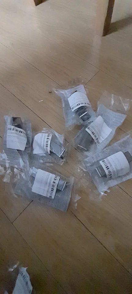 Red Metallic Longlasting Glitter Lip Glaze Lipstick photo review