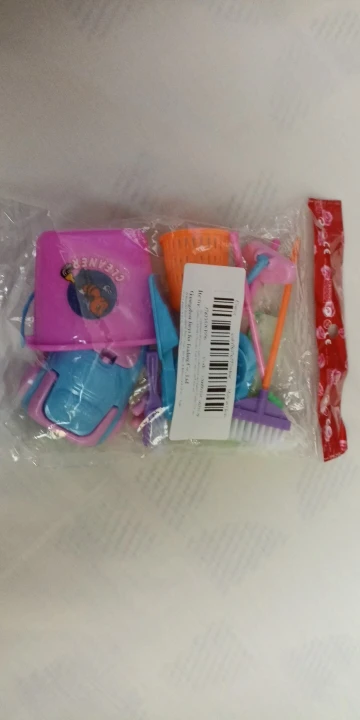 9pcs Set Miniature Mop Dust Cleaner Doll Housework Cleaning Supplies Tools Set Dollhouse Furniture Decoration Doll Accessories photo review