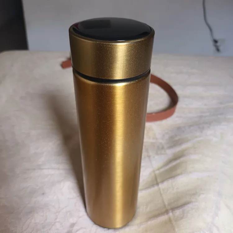 Garrafa Térmica Em Aço Inox Com Termômetro Digital 500ml Led photo review