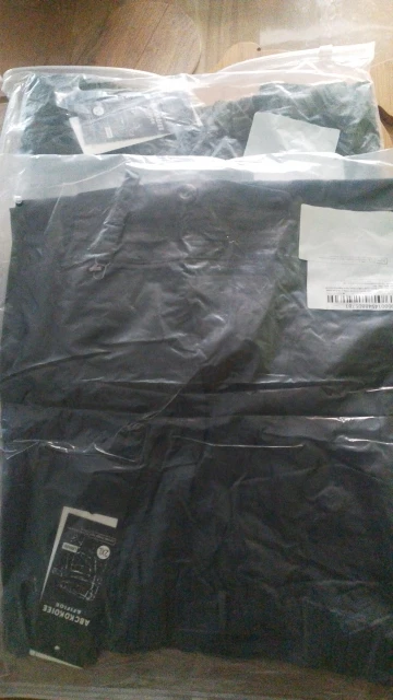 All-Day Multi-Pocket Shorts