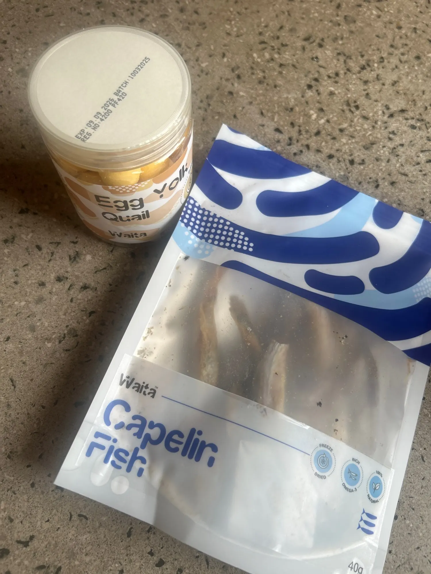 Waita Freeze Dried Mixed Cube (DuckLiver & Chicken & Yolk) 70g - Cat Dog Pet Healthy Food Treats High Protein Training Reward photo review