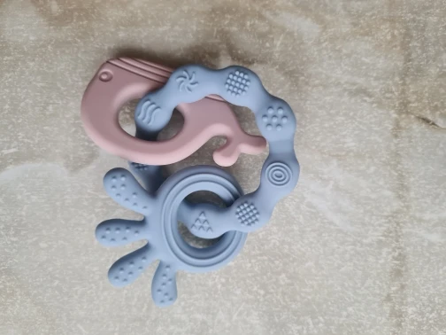 Cartoon Teething Gloves - BPA-Free Molar Relief for Babies photo review