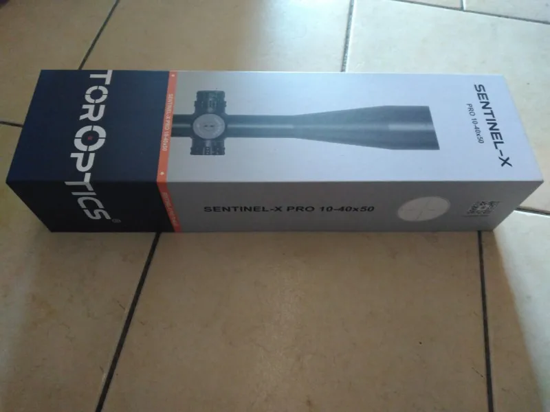 Vector Optics Sentinel-X 10-40x50 Center Dot Riflescope Exclusive