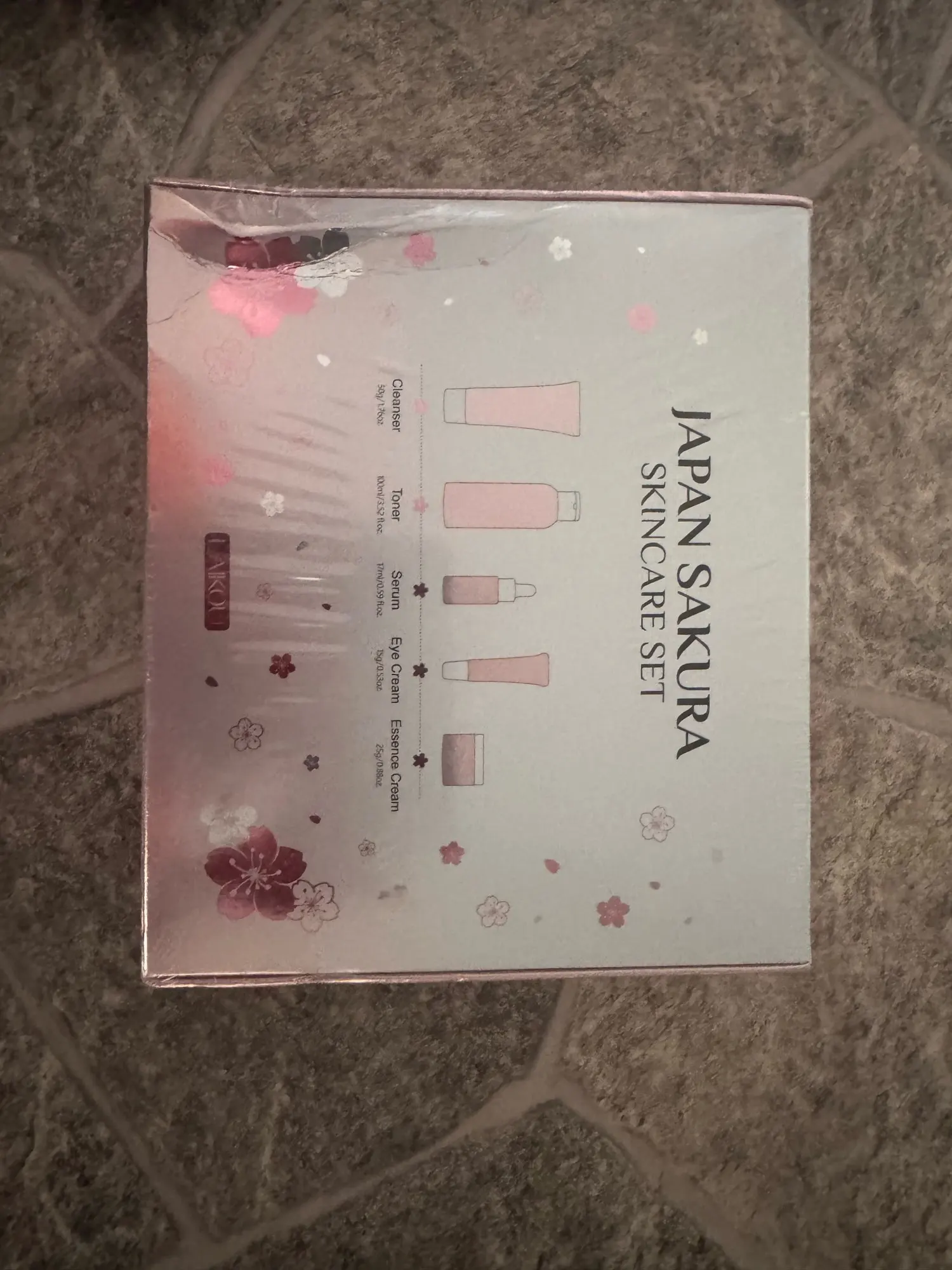 Coffret Sakura –  soins hydratants et lissants (5 pièces)