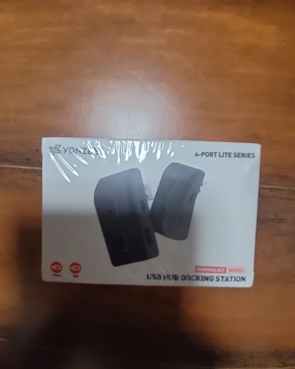 Teslahubs™ Glove Box USB-Hub customer photo