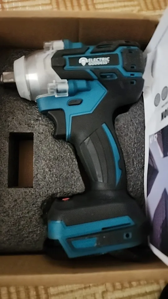 TW285 520N.m Cordless Electric Impact Wrench - Brushless Power Tool for Makita 18V Battery photo review