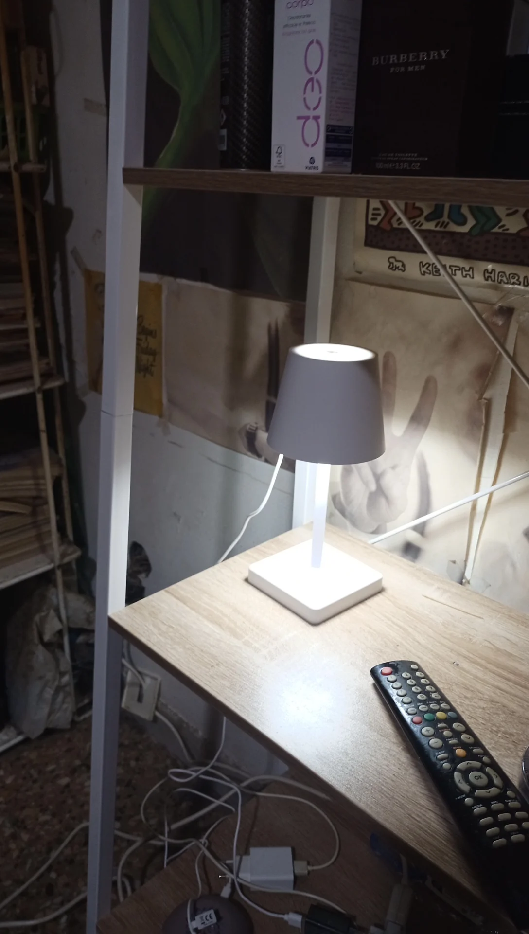 Rechargeable LED Table Lamp Touch Switch 3 Levels Dimmable Desk Lights Bar Club Dinner Creative Decorative Ambient Lighting photo review