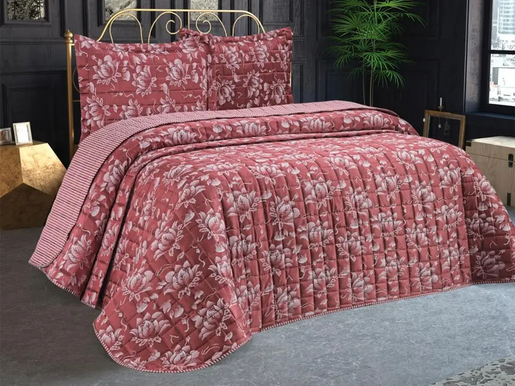 

Sofia Double Bedspread Plum Double Quilted Bedspread