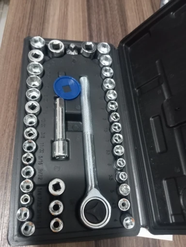 Kit 40 Peças Jogo De Soquete Chave Catraca Reversível 1/4 photo review