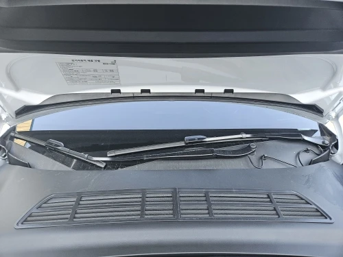 Teslahubs™ Frunk Guard: Leakage and Dust Protection customer photo