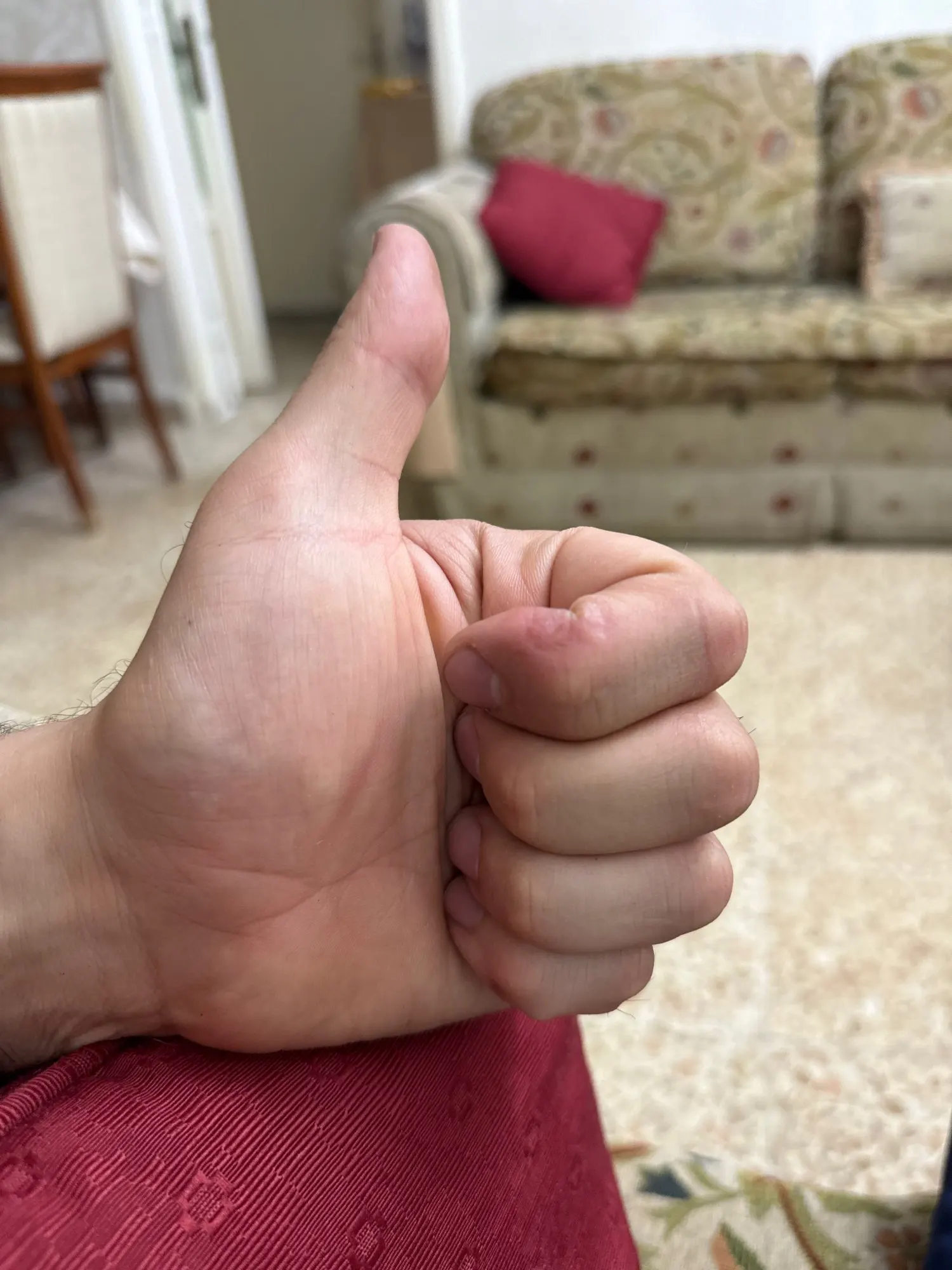 Premium Arabic Aura – Premium Men’s Stylish Wrist Watch (Premium Light Weight) photo review