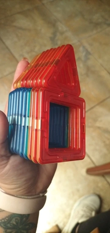 Bloques de construcción magnéticos de gran tamaño y tamaño Mini, juguetes magnéticos DIY para niños, juego de construcción de diseñador, regalos para niños, juguetes photo review