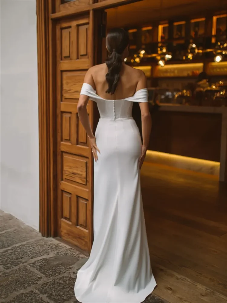 20056# Elegant Mermaid Soft Satin Wedding Dress Low Back Bridal Gown With Detachable Train For Women