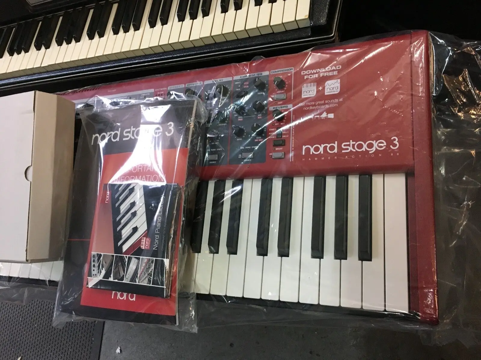 

Супер скидка 100% Лучшие продажи для фортепиано Nord Stage 3 88 полностью Утяжеленный Молот экшн-клавиатура цифровая.
